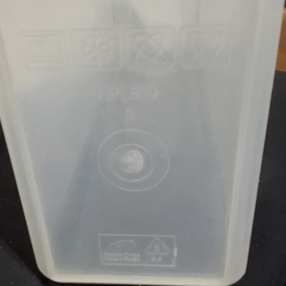 Lock & Lock Storage Container - Picture 2 of 6